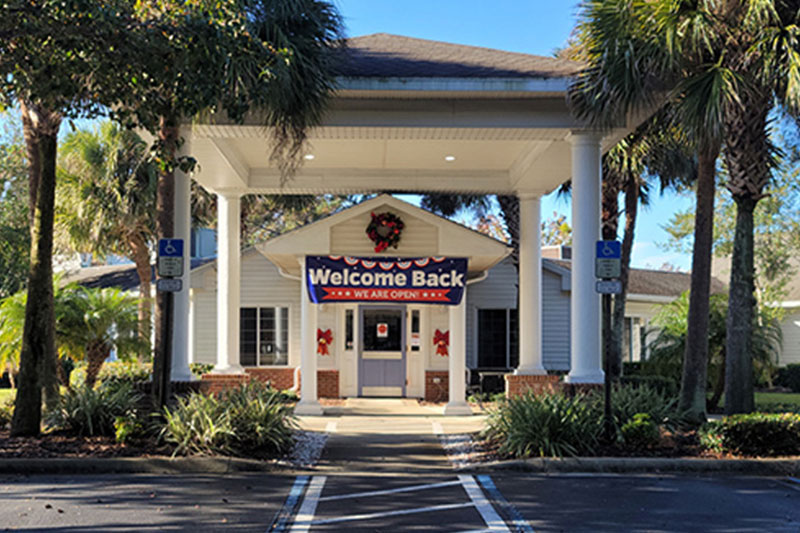 Main entrance to Superior Residences of Cala Hills